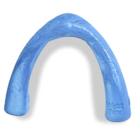 Nachhaltiges Hundespielzeug „Sea the Change“ – umweltfreundlich, robust und schwimmfähig, ideal für Apportier- und Zerrspiele, aus recyceltem Kunststoff.